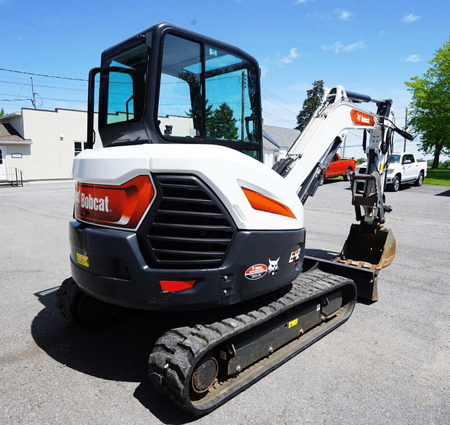 Image of Bobcat E42 equipment image 4