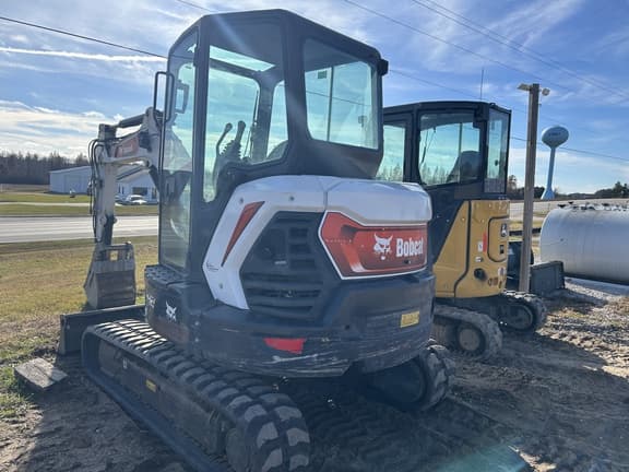 Image of Bobcat E42 equipment image 2