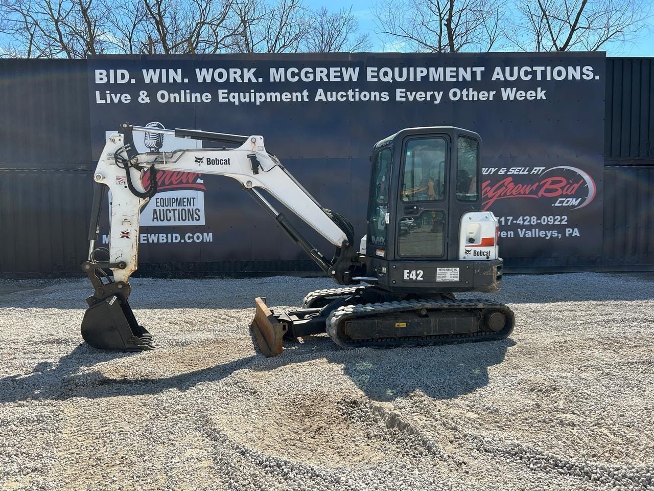 2020 Bobcat E42 Equipment Image0