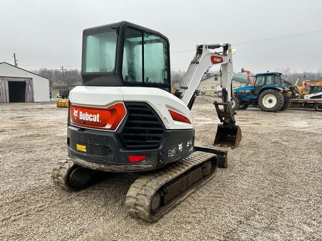 Image of Bobcat E42 equipment image 3