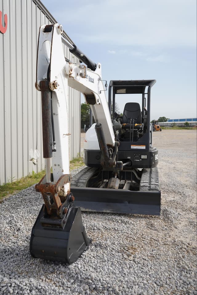 Image of Bobcat E42 equipment image 2