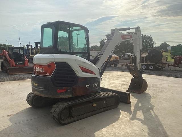 Image of Bobcat E42 equipment image 4