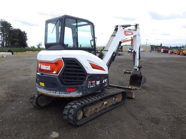 Image of Bobcat E42 equipment image 3