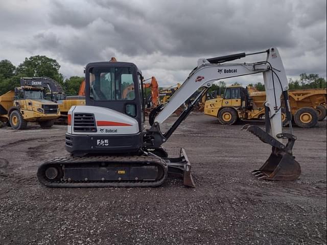 Image of Bobcat E45 equipment image 2