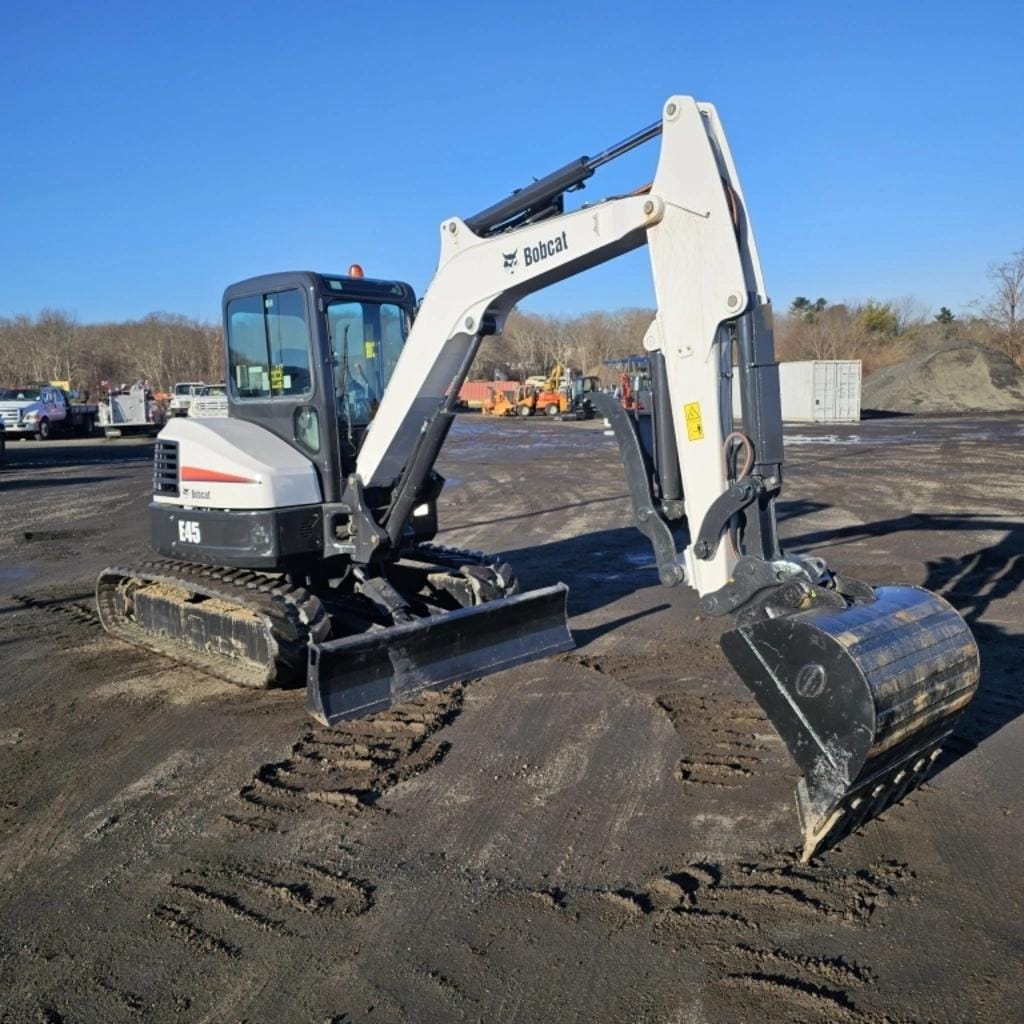 Main image Bobcat E45