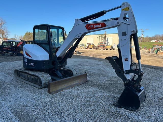 Image of Bobcat E50 equipment image 4