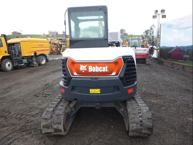 Image of Bobcat E50 equipment image 3