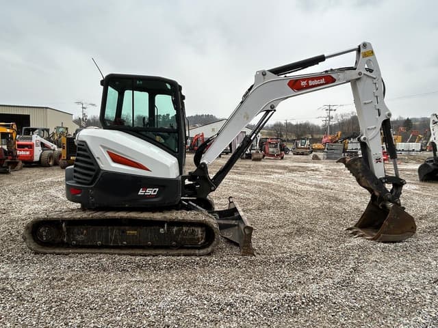 Image of Bobcat E50 equipment image 4