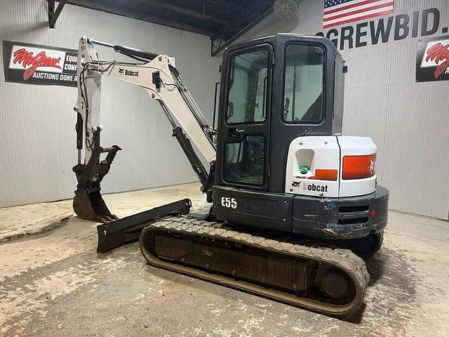 Image of Bobcat E55 equipment image 2