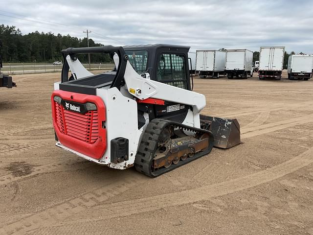 Image of Bobcat T66 equipment image 4