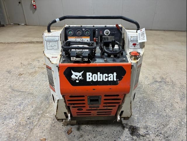 Image of Bobcat MT55 equipment image 4