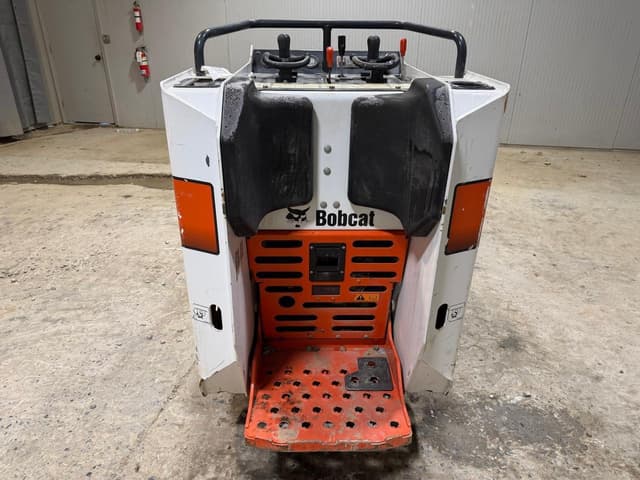 Image of Bobcat MT85 equipment image 3