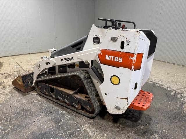 Image of Bobcat MT85 equipment image 2