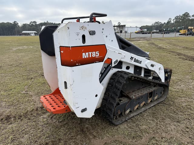 Image of Bobcat MT85 equipment image 4