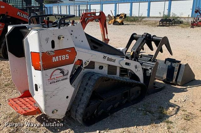 Image of Bobcat MT85 equipment image 4