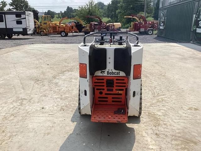 Image of Bobcat MT85 equipment image 2