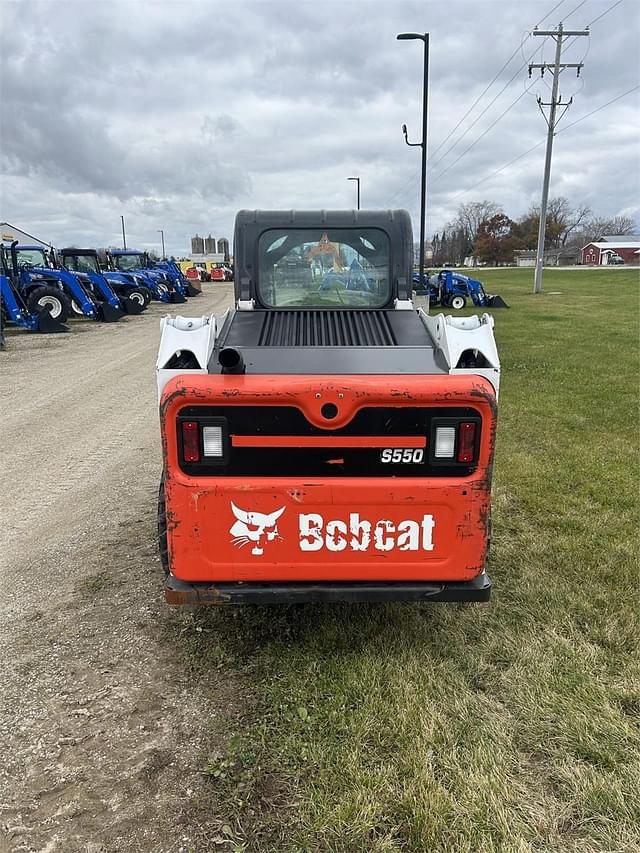 Image of Bobcat S550 equipment image 2