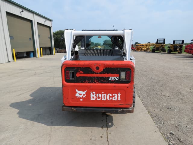 Image of Bobcat S570 equipment image 2