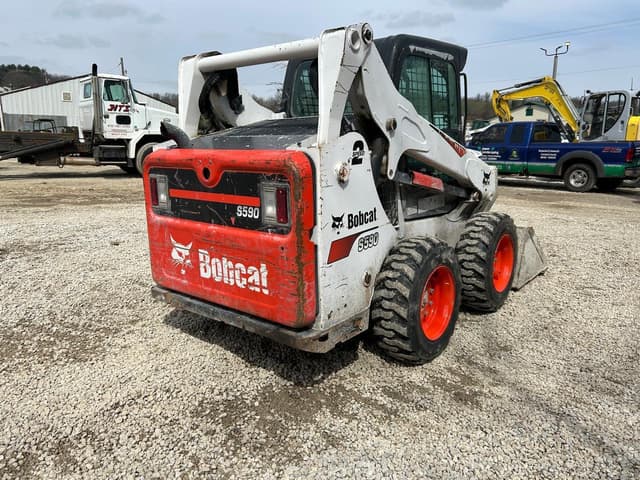 Image of Bobcat S590 equipment image 3
