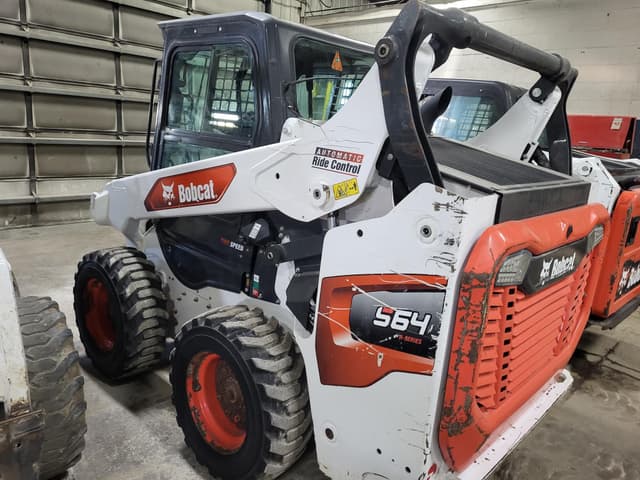 Image of Bobcat S64 equipment image 1