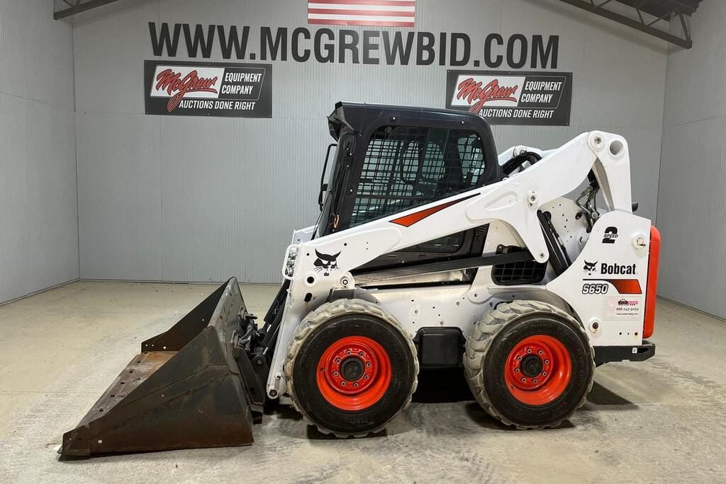 Main image Bobcat S650