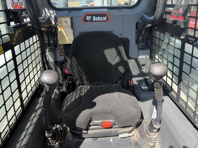 Image of Bobcat S66 equipment image 4
