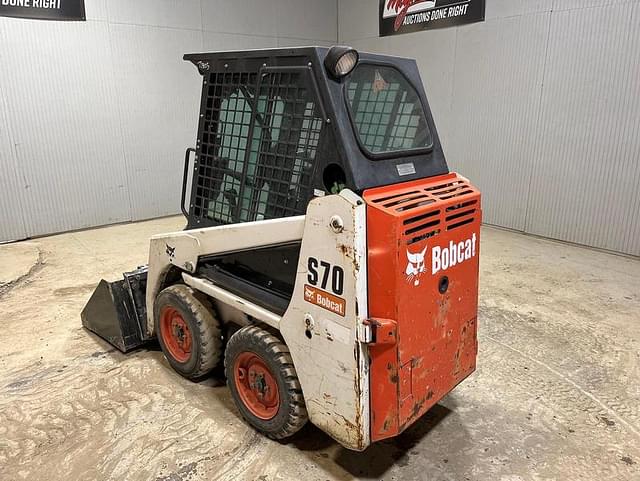 Image of Bobcat S70 equipment image 2