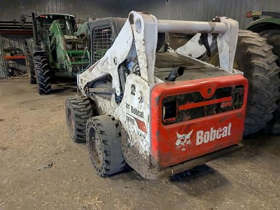 Image of Bobcat S740 equipment image 2