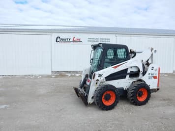 Main image Bobcat S740