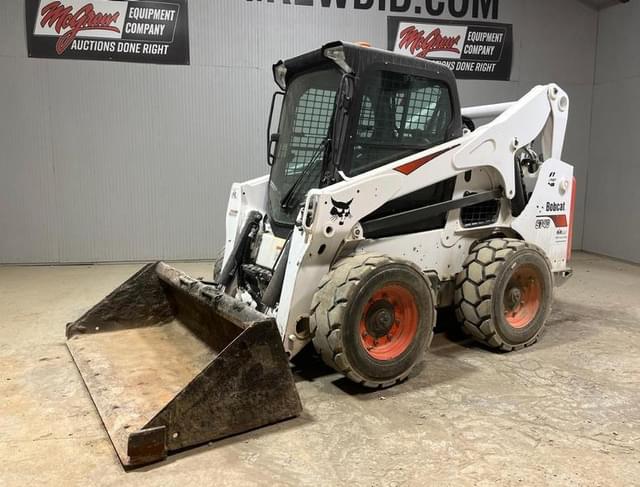 Image of Bobcat S740 equipment image 1