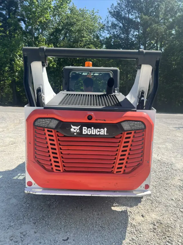 Image of Bobcat S76 equipment image 4