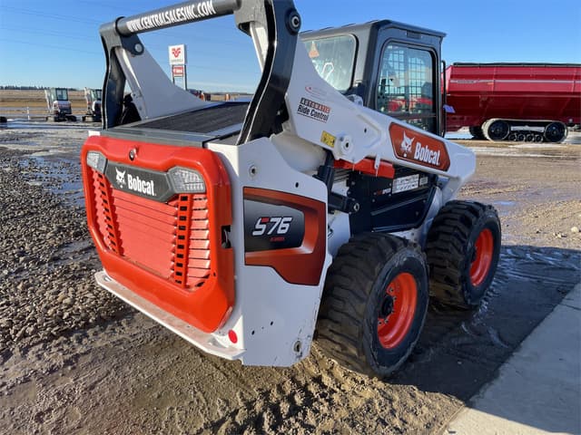 Image of Bobcat S76 equipment image 3