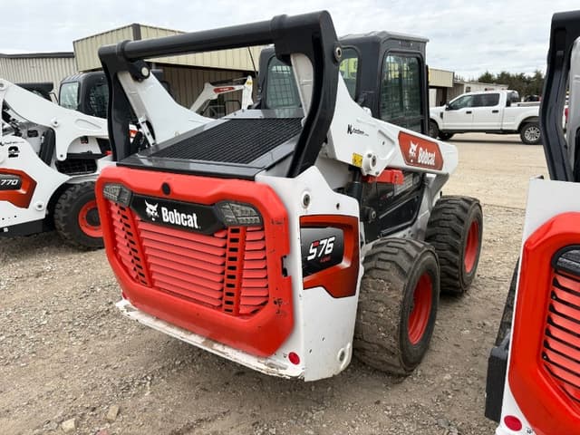 Image of Bobcat S76 equipment image 3