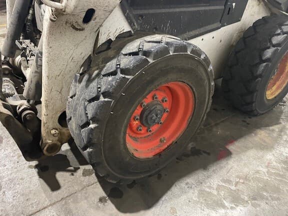 Image of Bobcat S76 equipment image 3