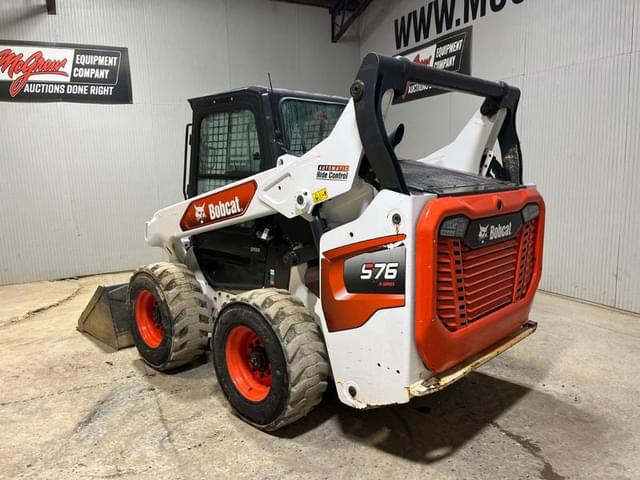 Image of Bobcat S76 equipment image 2