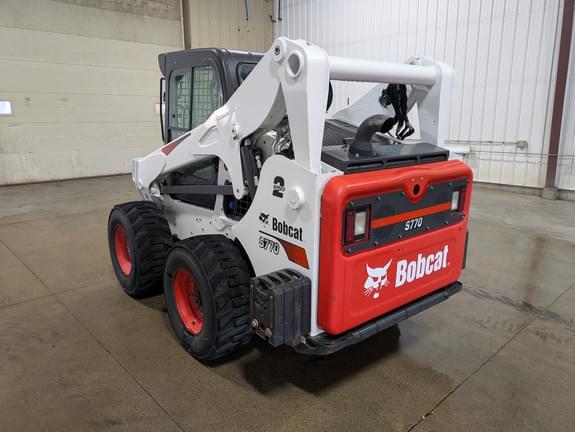 Image of Bobcat S770 equipment image 2