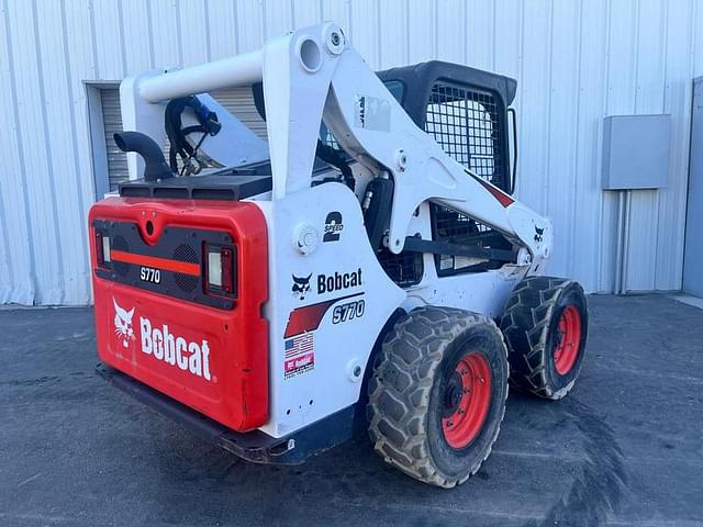 Image of Bobcat S770 equipment image 4