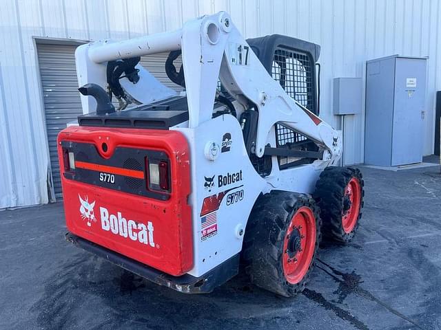 Image of Bobcat S770 equipment image 4