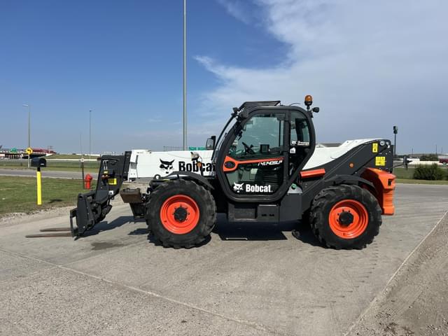 Image of Bobcat T41.140SLP equipment image 1
