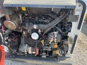 Main image Bobcat T450