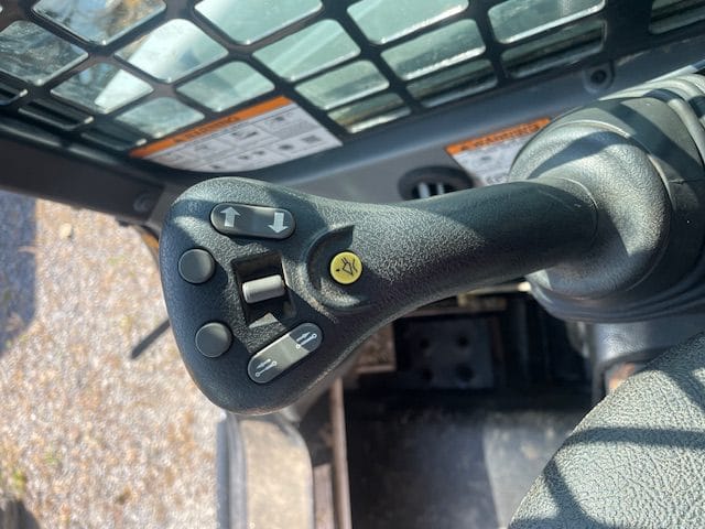 2020 Bobcat T450 Equipment Image0