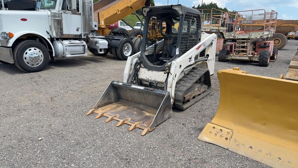 Image of Bobcat T450 Primary image