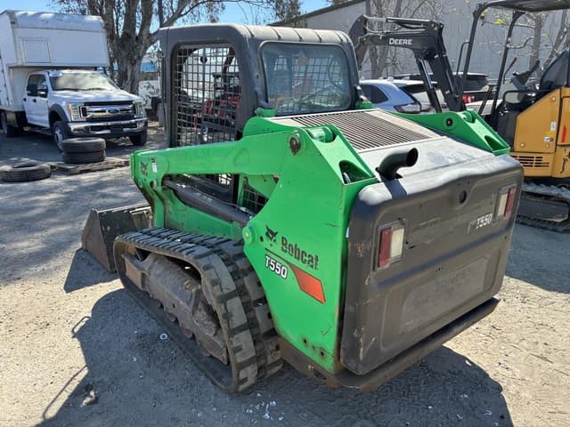 Image of Bobcat T550 equipment image 3