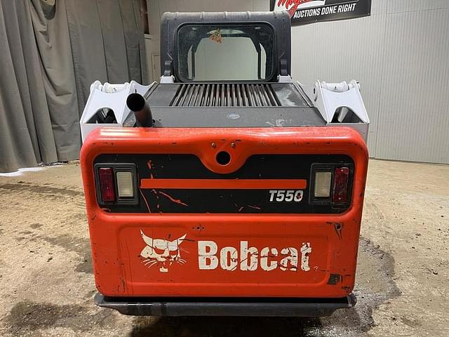 Image of Bobcat T550 equipment image 3