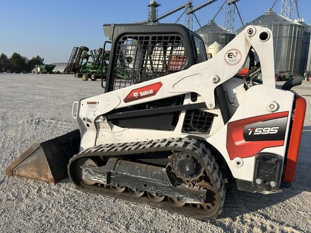 Image of Bobcat T595 equipment image 4