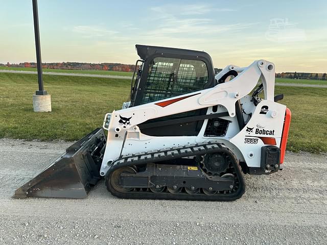 Image of Bobcat T595 equipment image 2