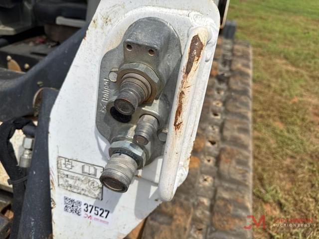 Image of Bobcat T595 equipment image 3