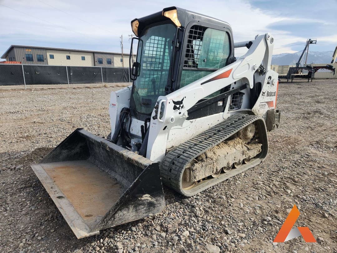 Image of Bobcat T595 Primary image