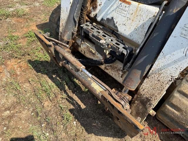 Image of Bobcat T630 equipment image 4