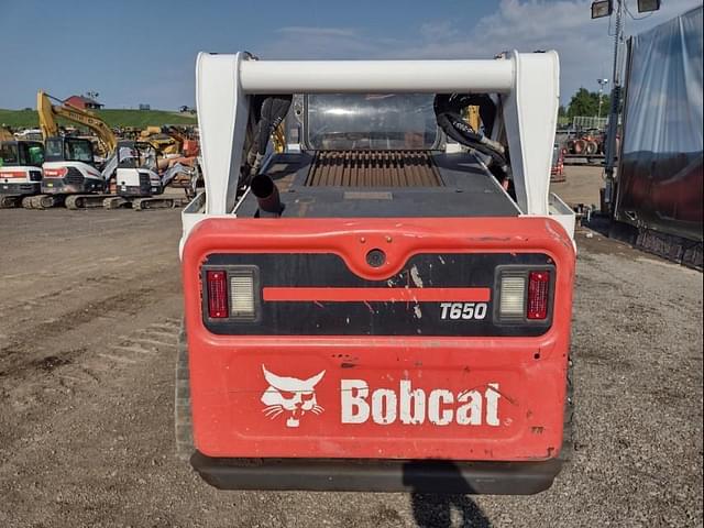 Image of Bobcat T650 equipment image 3